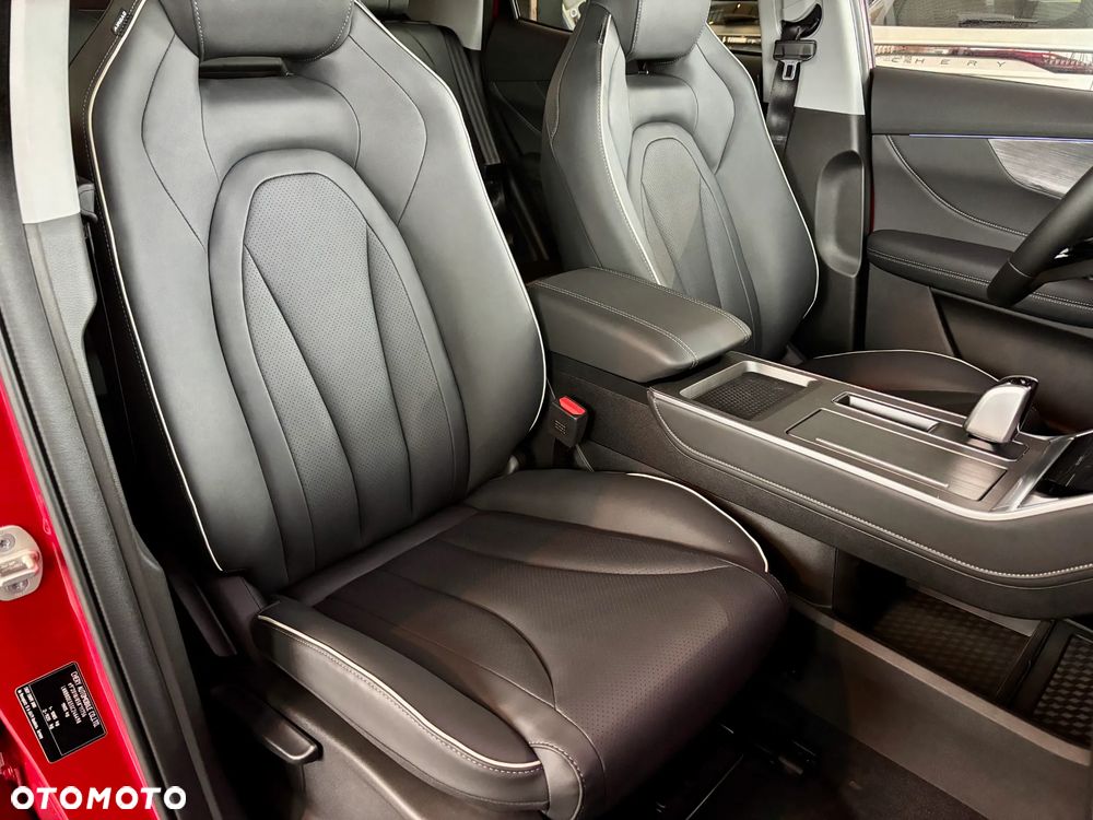 Chery Tiggo 4 1.5 GDI HEV Premium DHT - 16