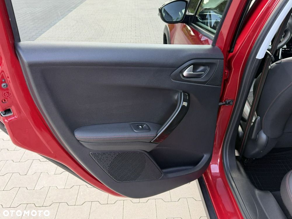 Peugeot 2008 - 30