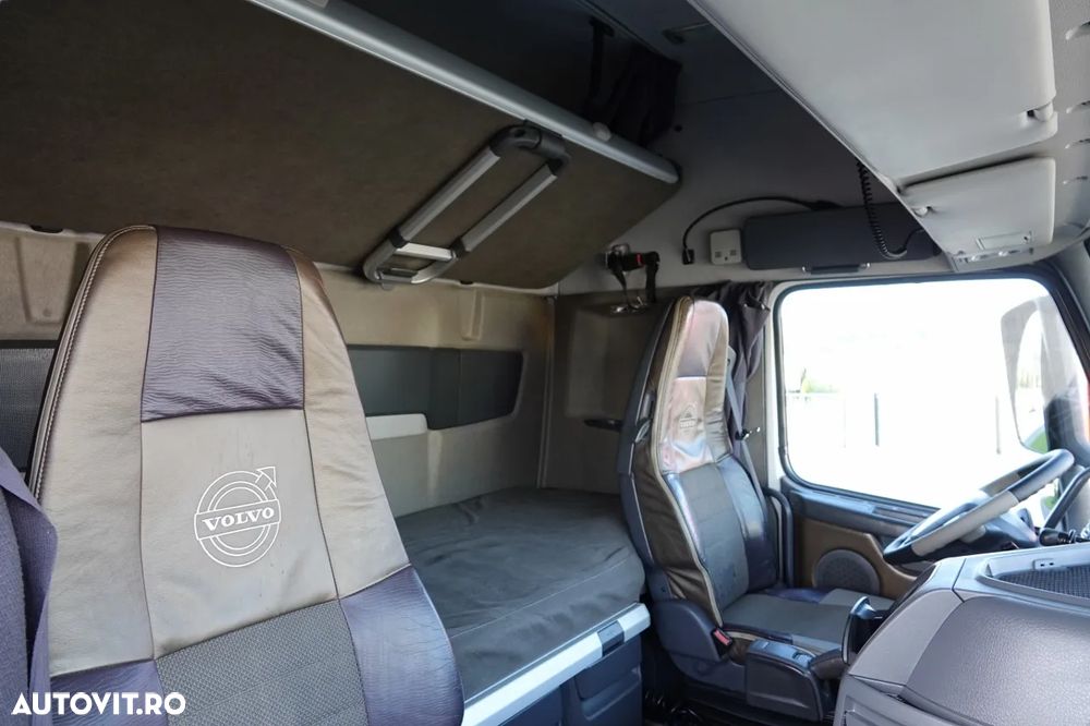 Volvo FH 16 / 600 / 6x4 / GVM: 180.000 KG!! / ADUS - 35