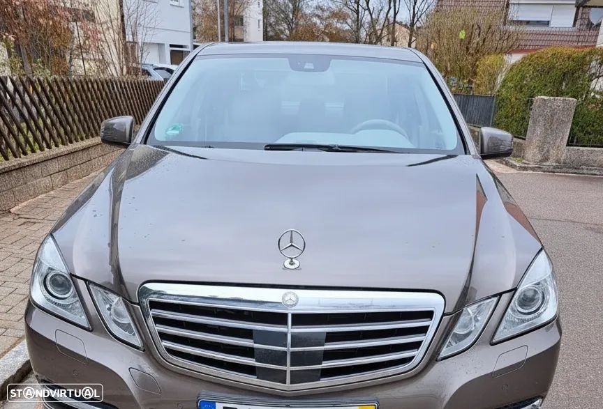 Mercedes-Benz E 200 CDI - 3