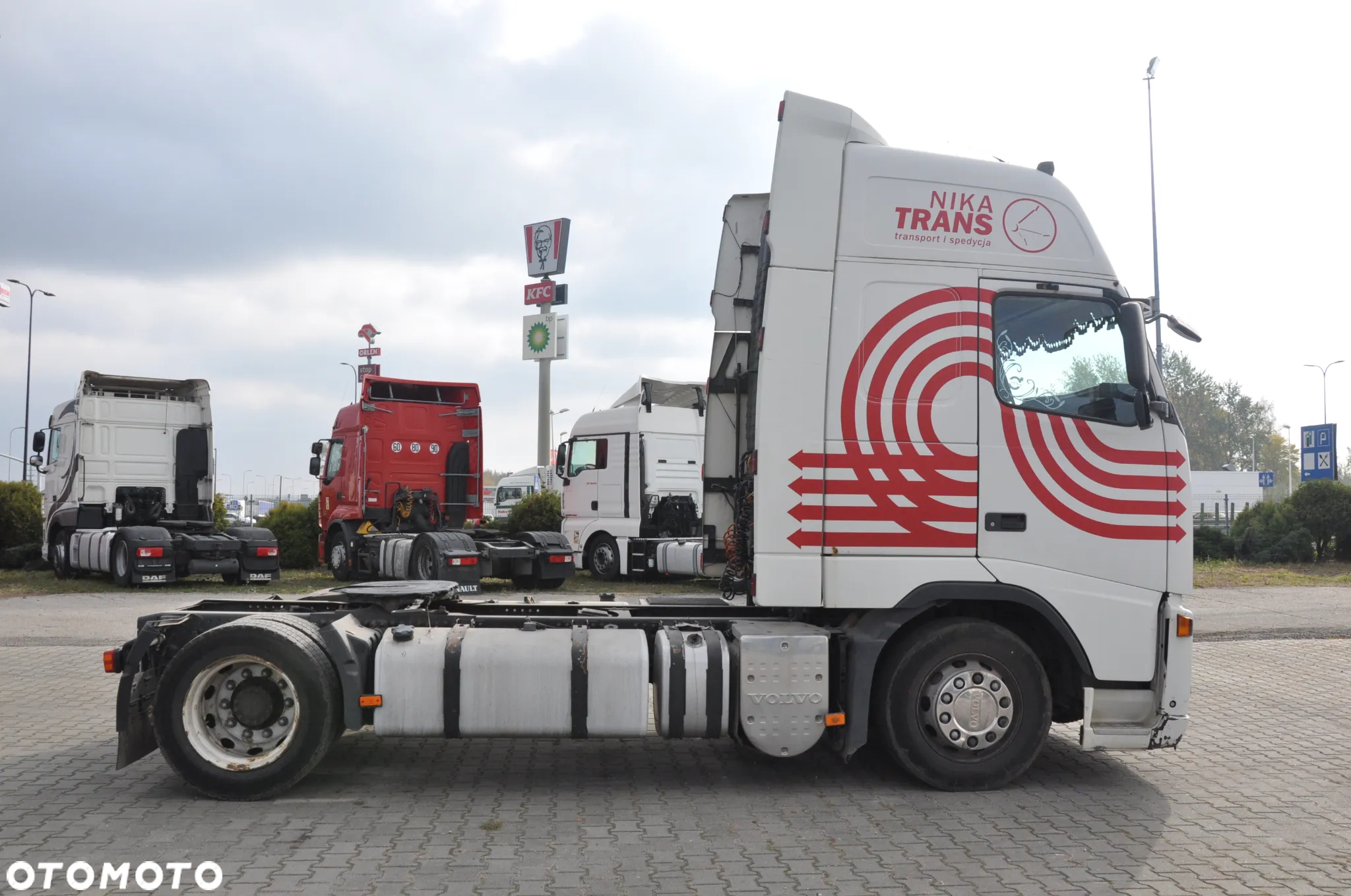 Volvo FH480 LOW DECK - 8