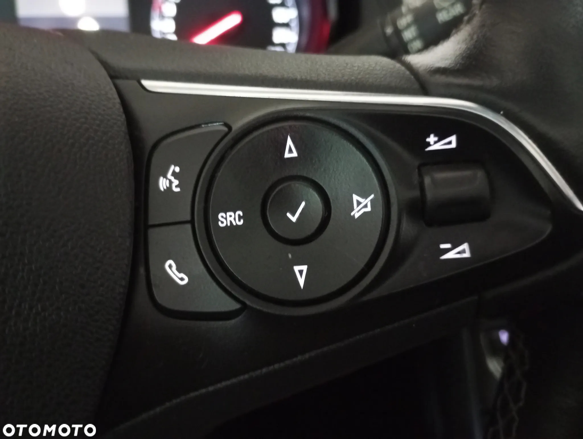 Opel Grandland X 1.6 CDTI Innovation S&S - 27
