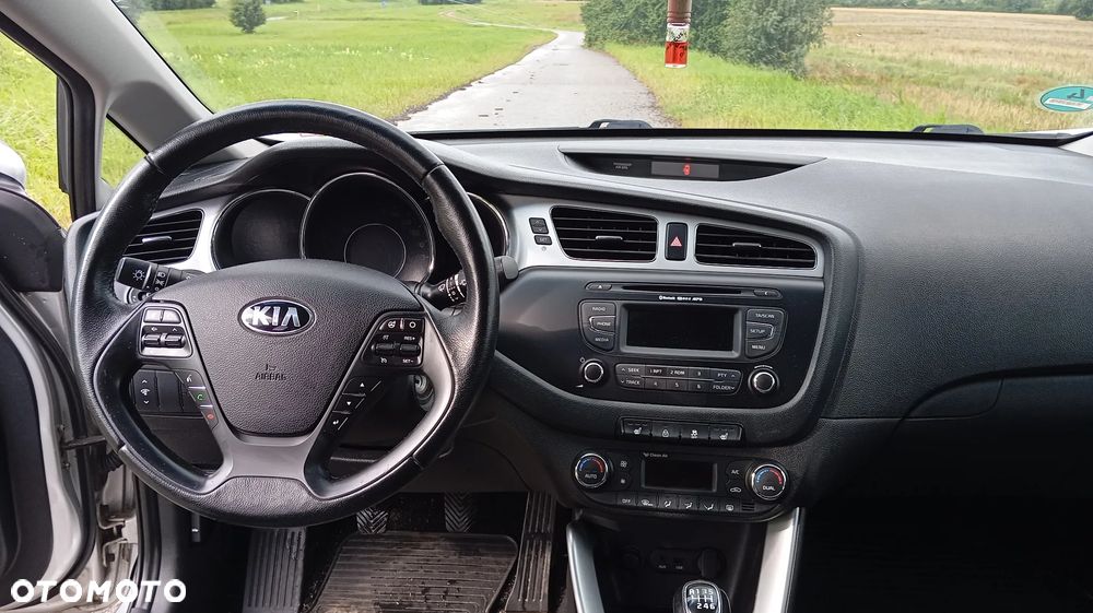 Kia Ceed Cee'd 1.6 GDI L - 7
