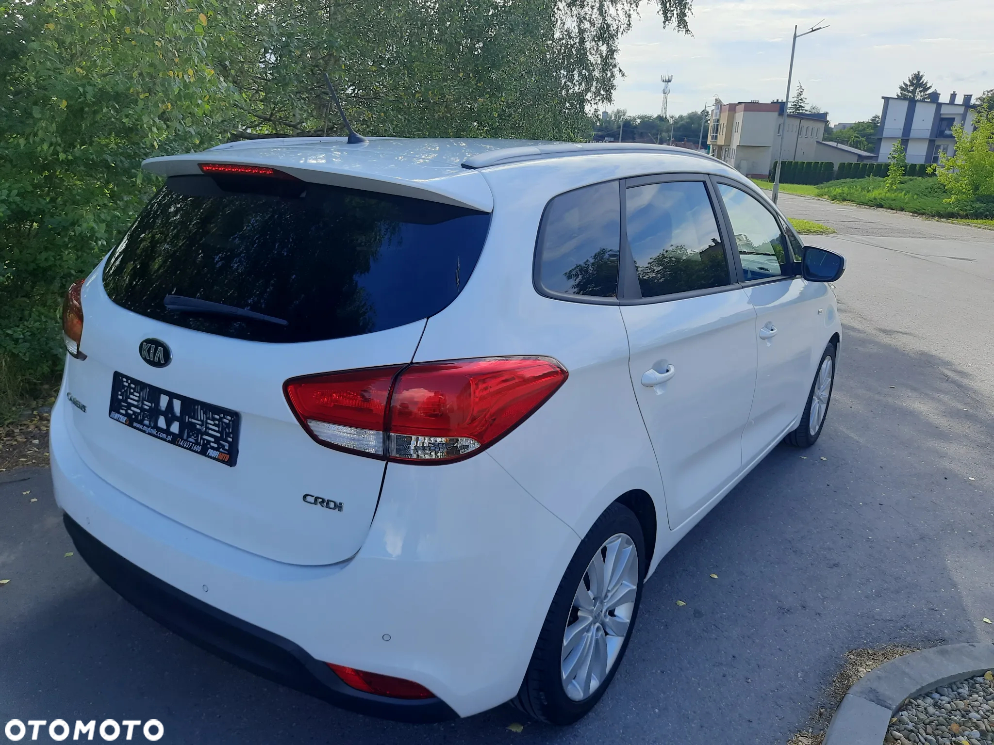 Kia Carens 1.7 CRDi M EU6 - 11