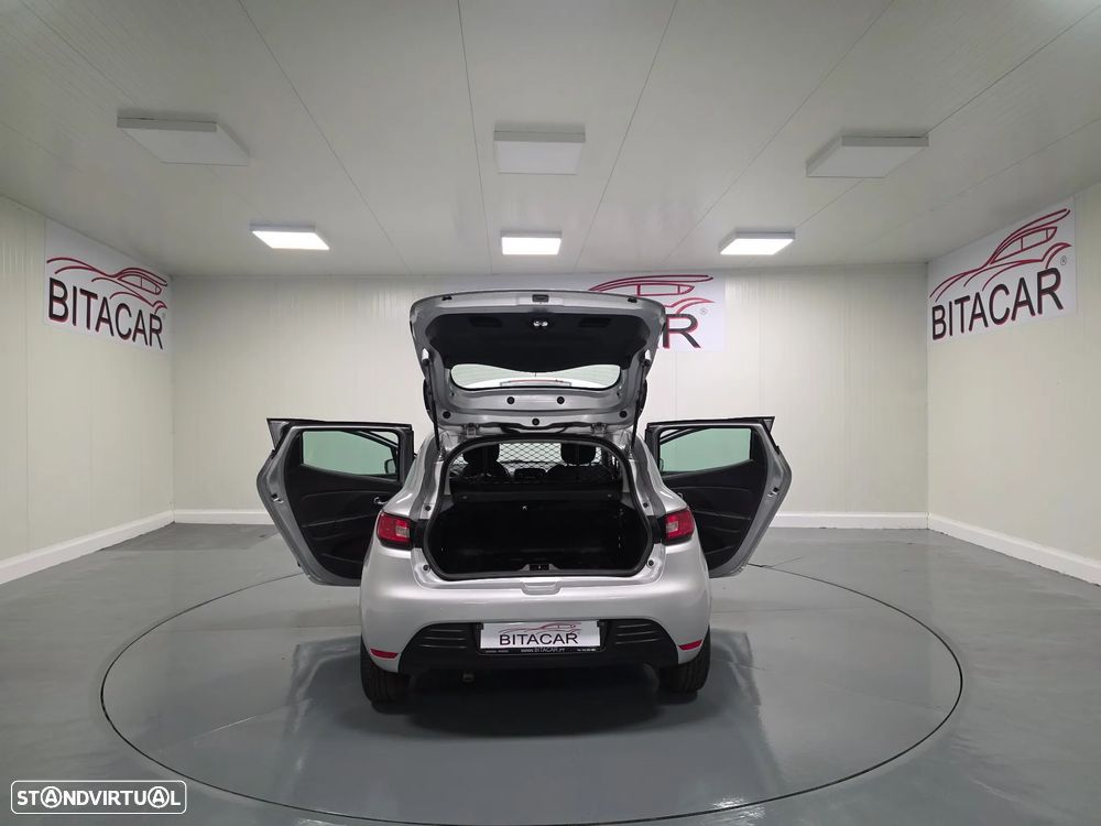 Renault CLIO SOCIETE 1.5 DCI ZEN  IVA DEDUTIVEL - 19