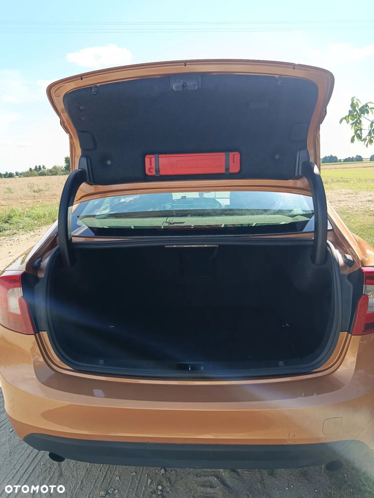 Volvo S60 T3 - 11