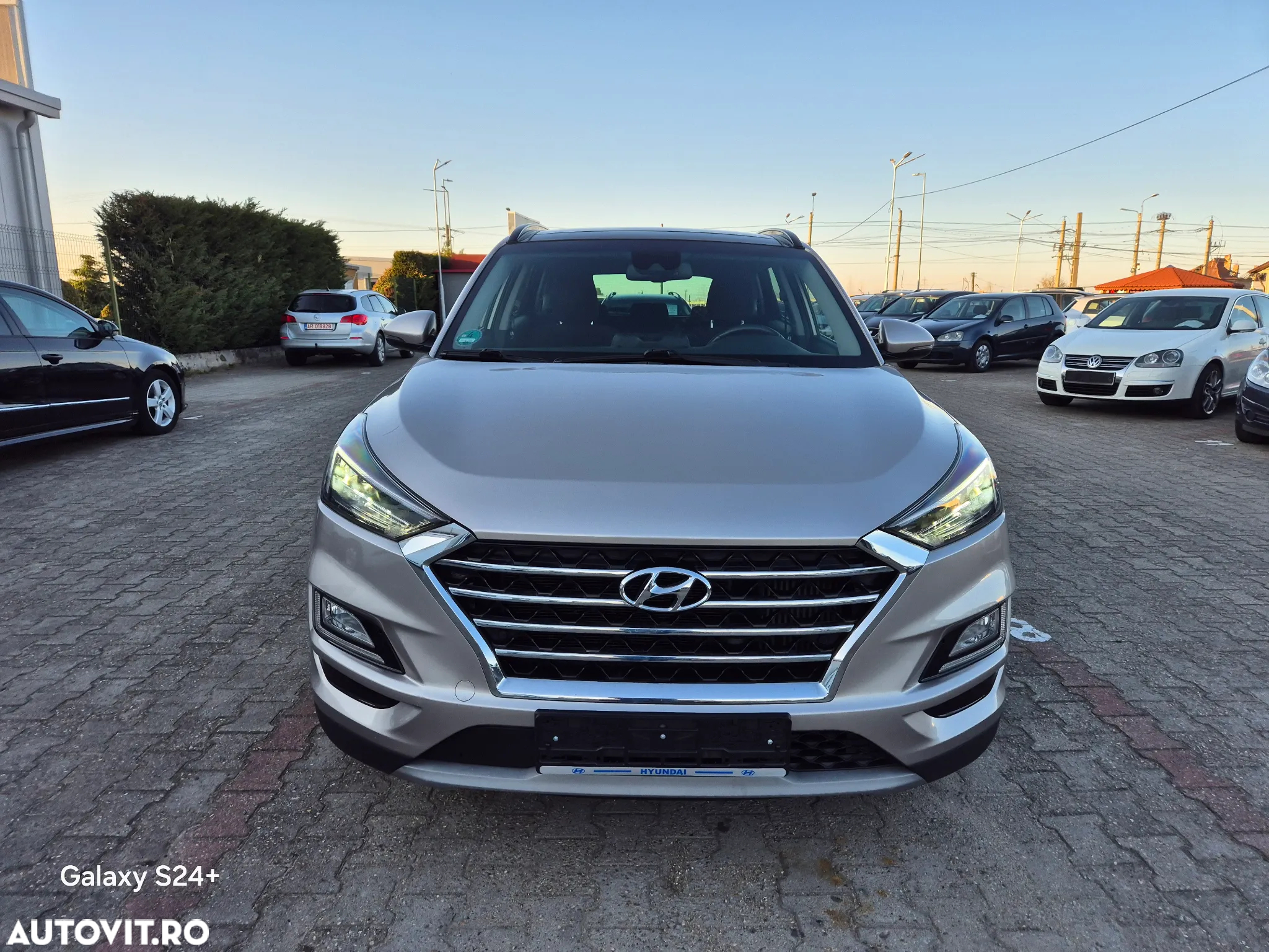 Hyundai Tucson 2.0 CRDI 4WD 6AT Premium+ - 10