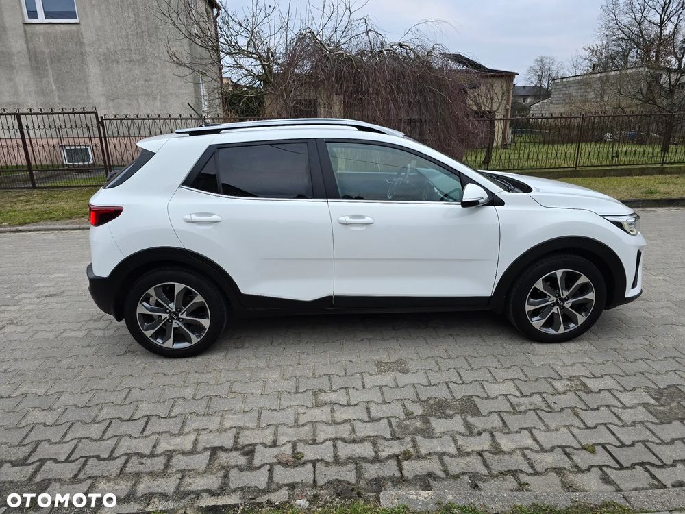 Kia Stonic 1.4 L - 7