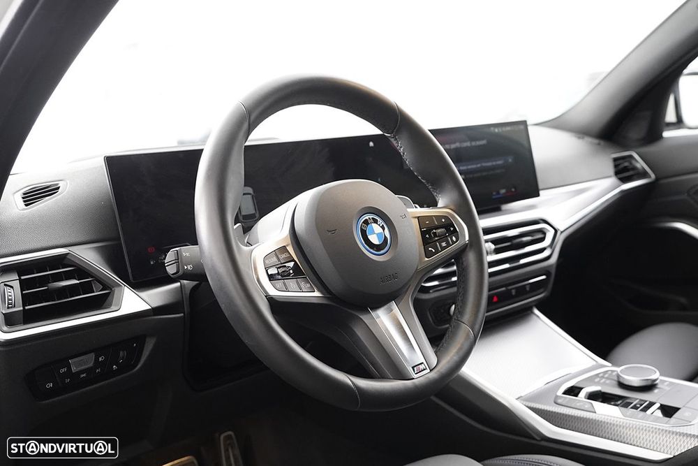 BMW 330 e Pack Desportivo M Auto - 8