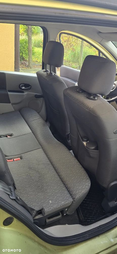 Renault Modus 1.6 16V Cite - 15