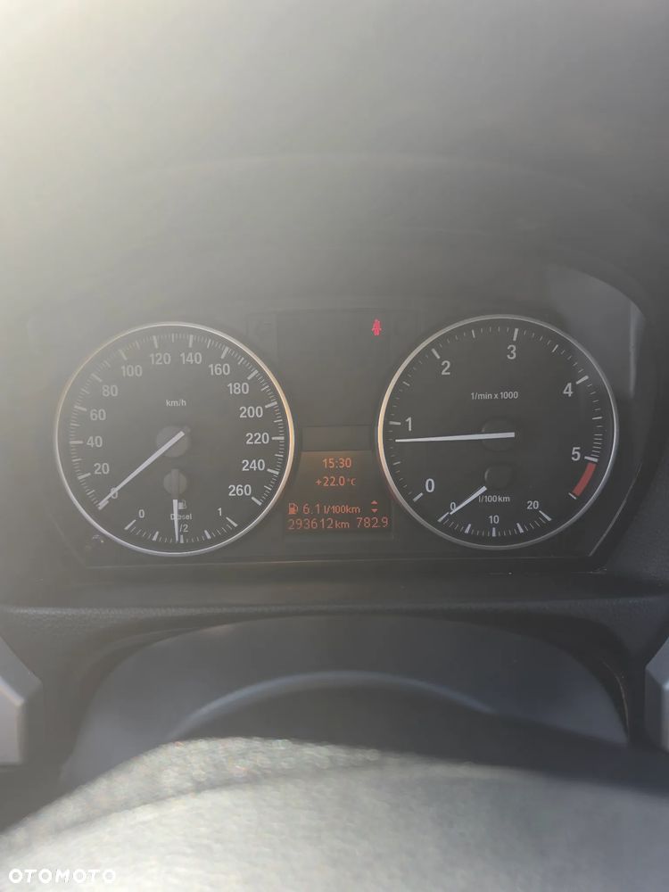 BMW Seria 3 320d xDrive DPF - 13