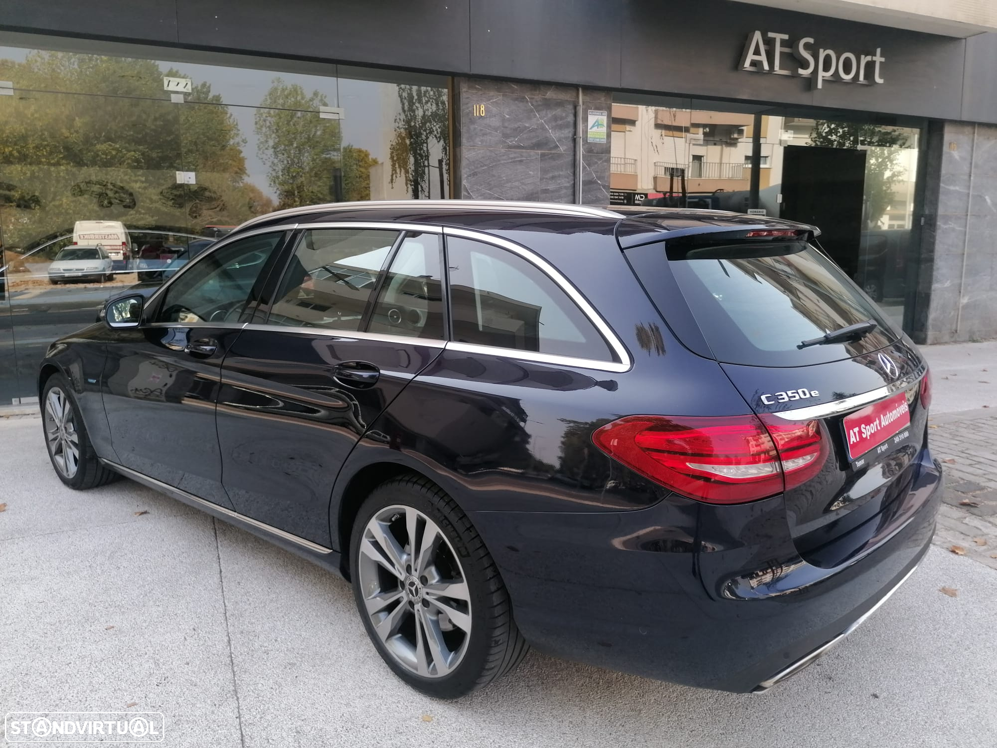Mercedes-Benz C 350 e - 10
