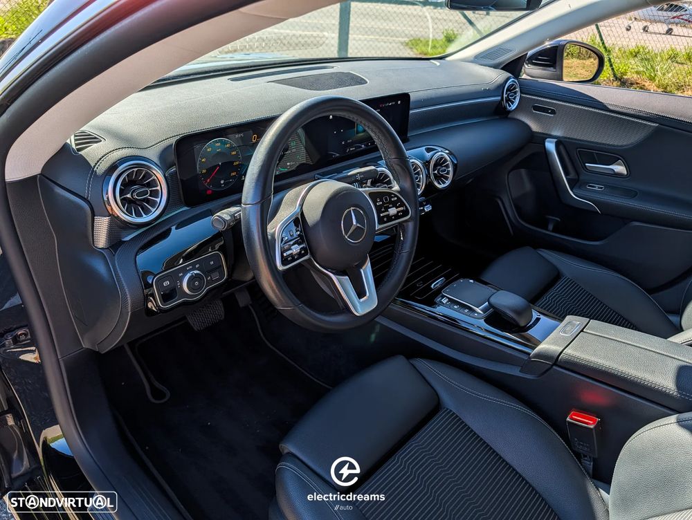 Mercedes-Benz CLA 250 e 8G-DCT Progressive Line Advanced - 13