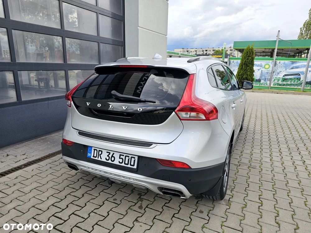 Volvo V40 Cross Country D2 Summum - 13