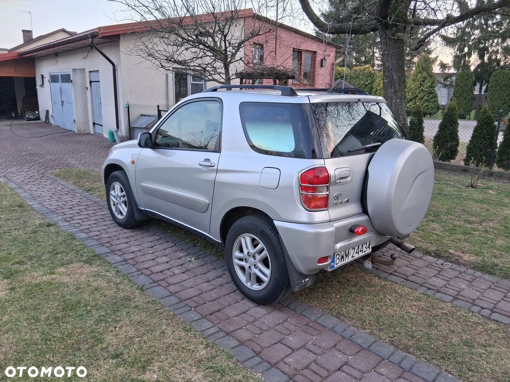 Toyota RAV4 - 2
