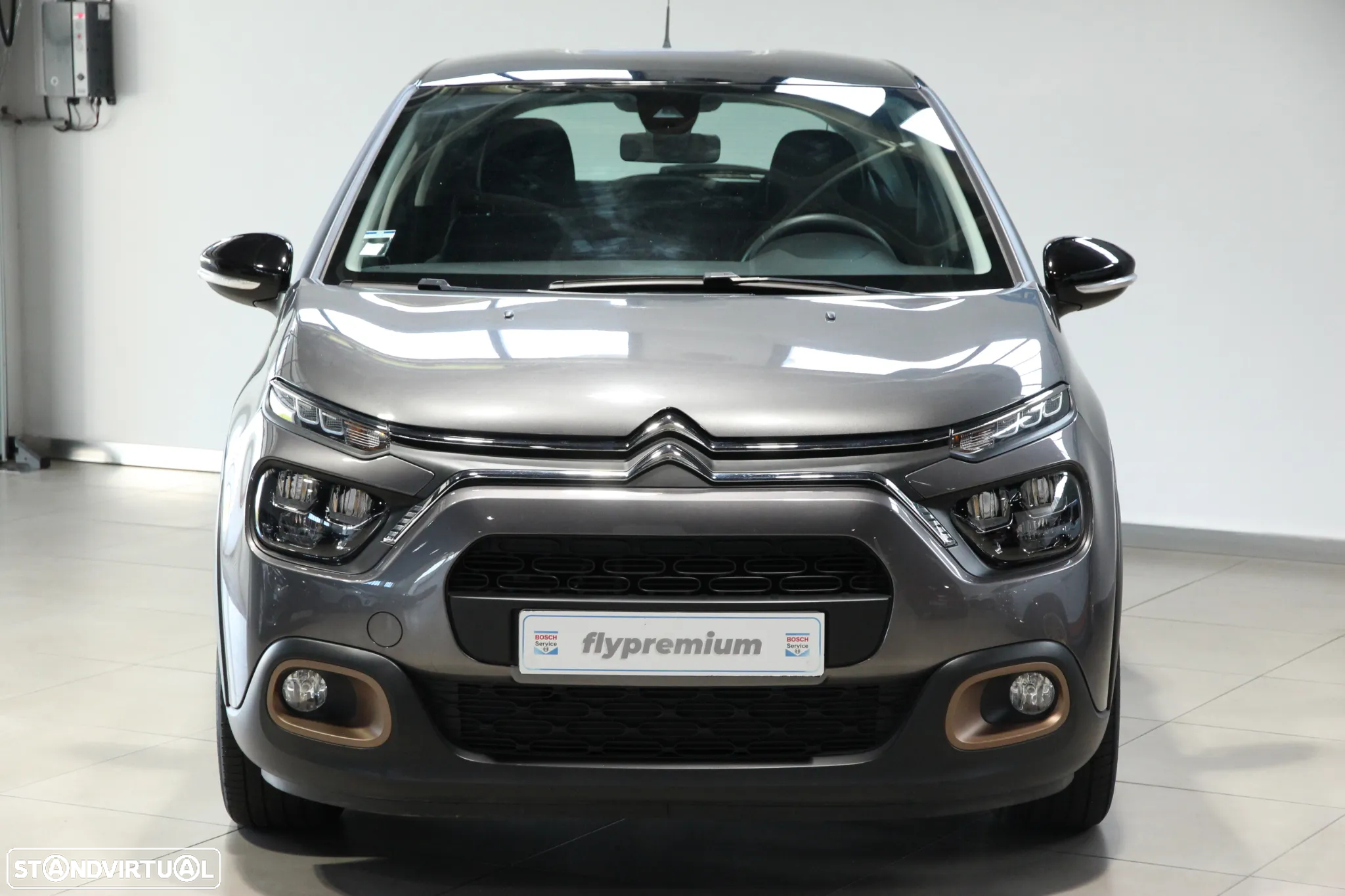 Citroën C3 1.2 PureTech C-Series - 2
