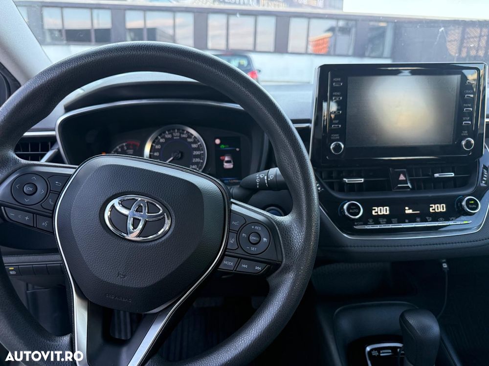 Toyota Corolla 1.8 HSD Business - 9