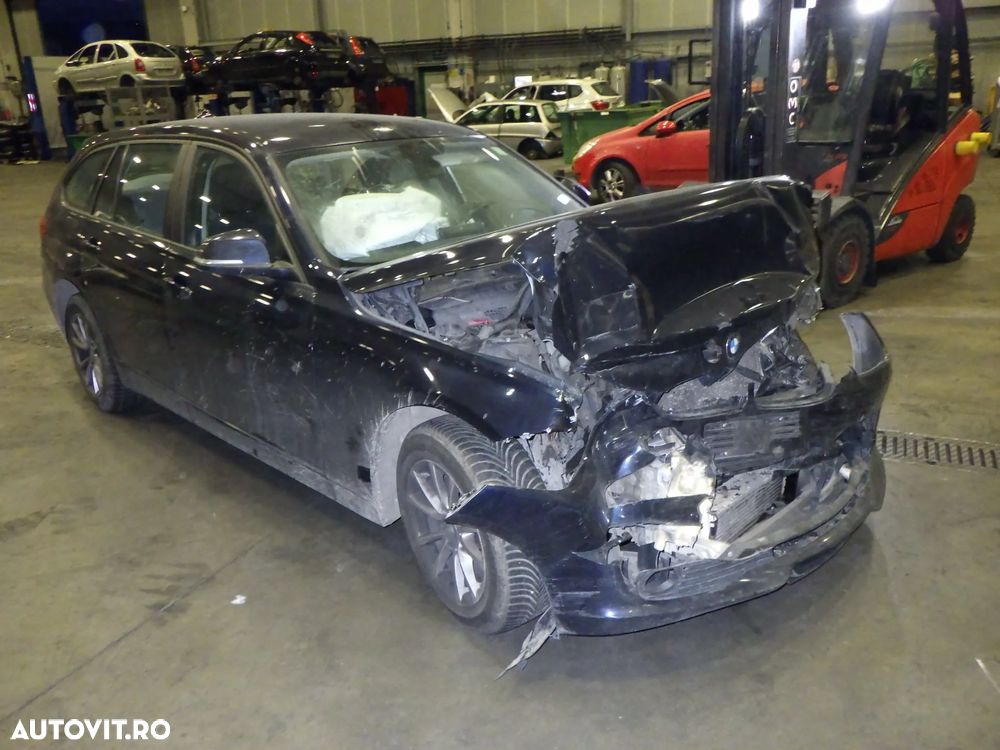 Dezmembrez BMW seria 3 F 31 , an 2013 ,  2.0 D , cod motor N47D20C
