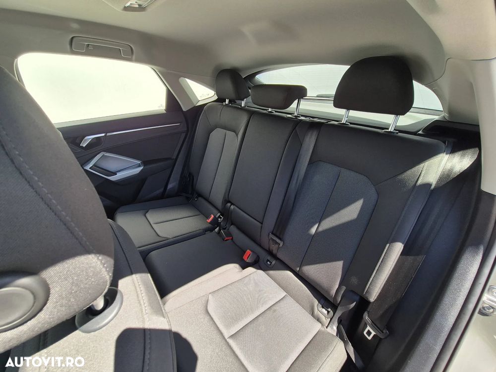 Audi Q3 1.5 35 TFSI S tronic MHEV - 11