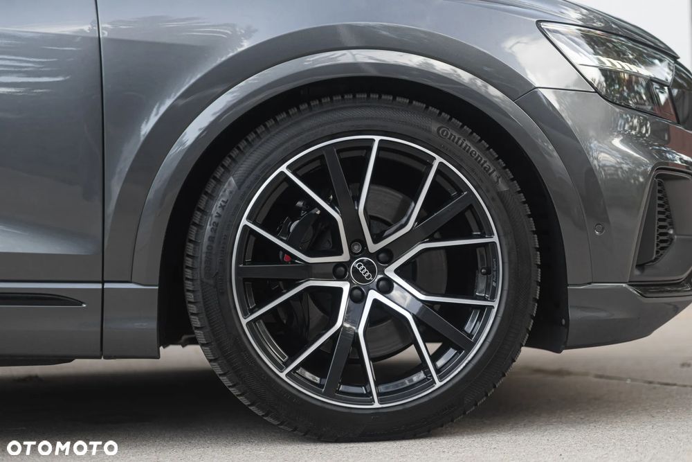 Audi SQ8 - 13