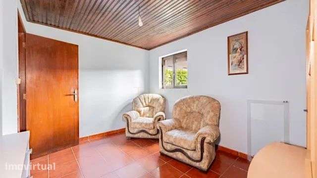 Moradia T3 no Coração de Guimarães – Excelente Investimento - Grande imagem: 3/31