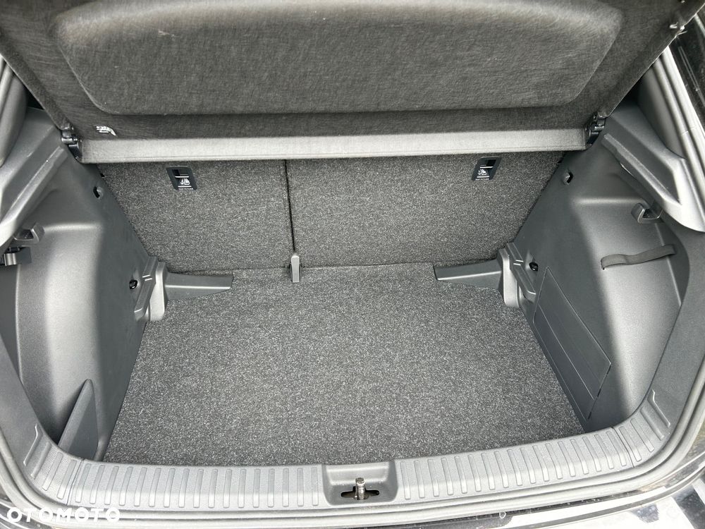Skoda Fabia 1.0 TSI Monte Carlo - 17