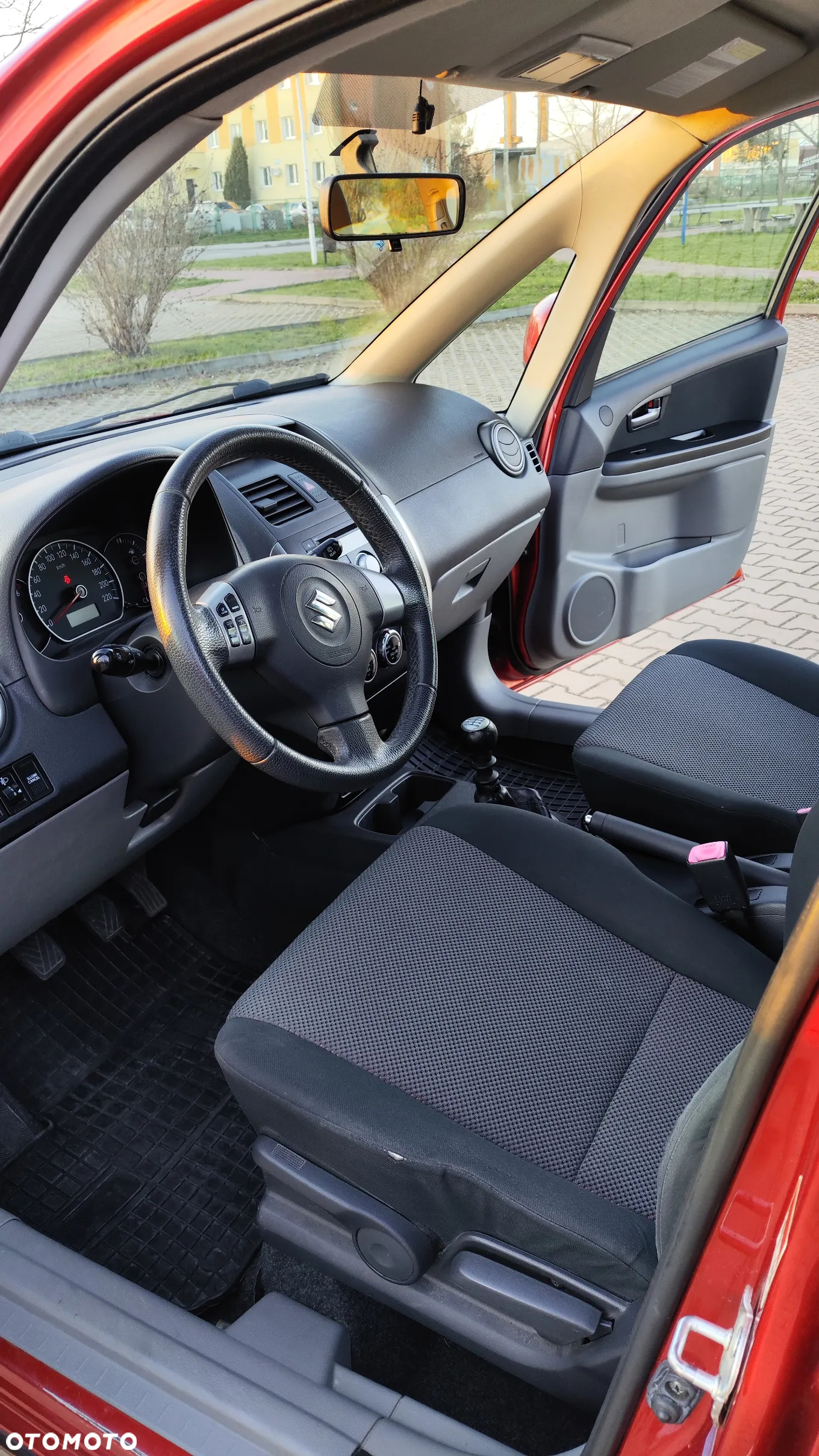 Suzuki SX4 1.9 DDiS 4WD GS / Premium - 10