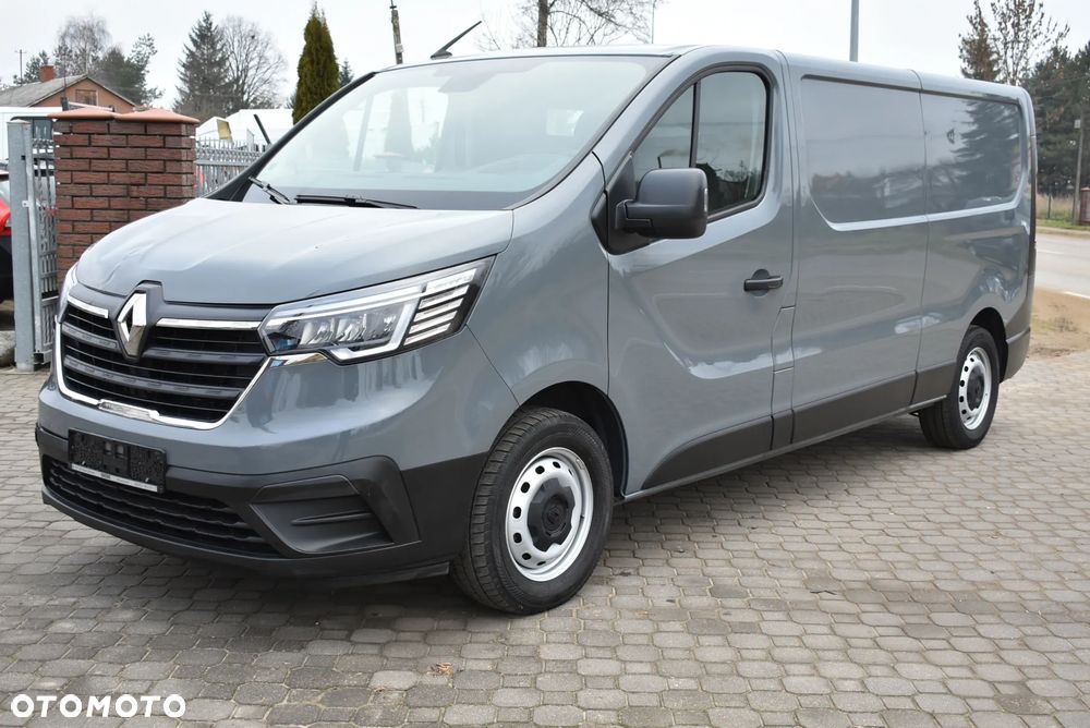 Renault TRAFIC 2022 L2H1 LONG Nowy Model 55 tys KM - 1
