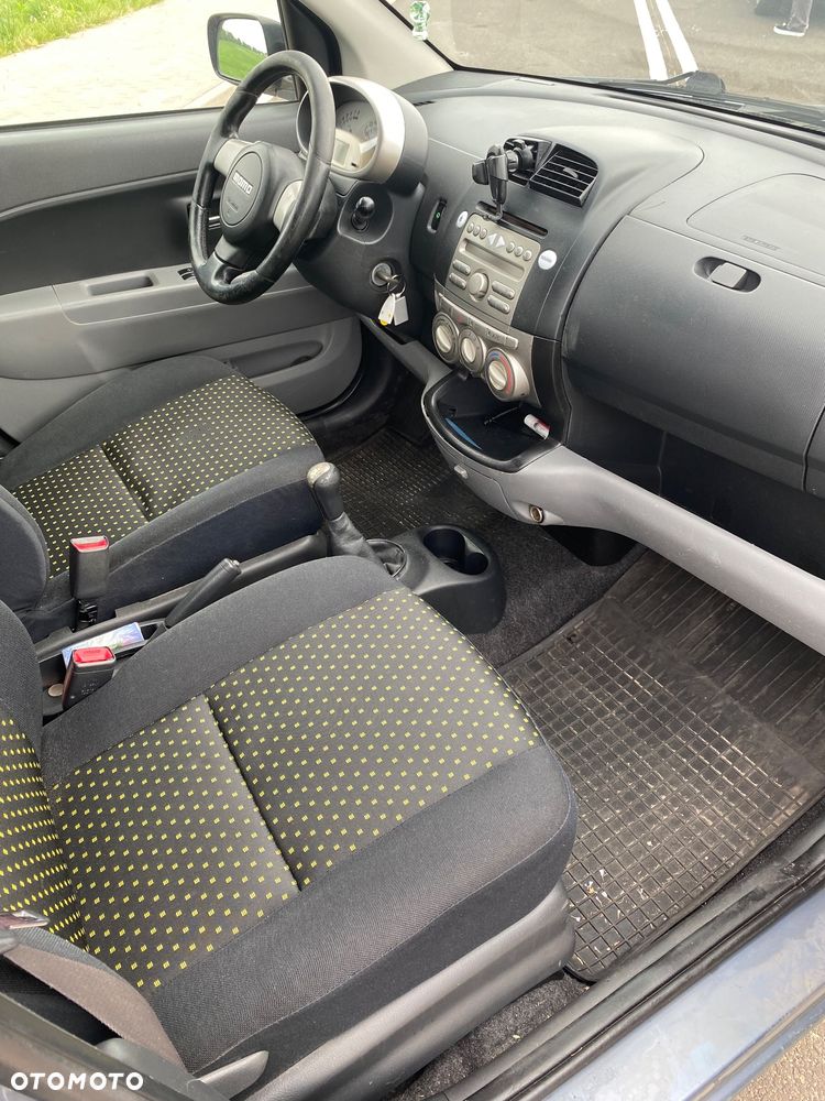 Daihatsu Sirion 1.3 - 5