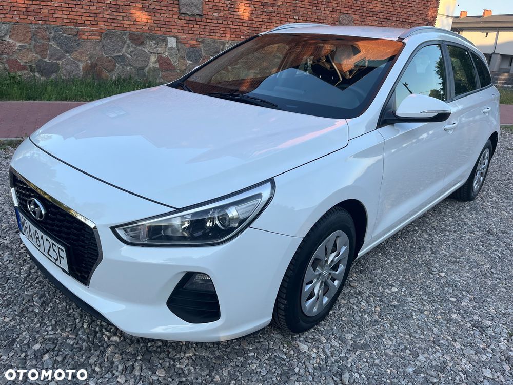 Hyundai i30 1.6 CRDi Classic + - 1