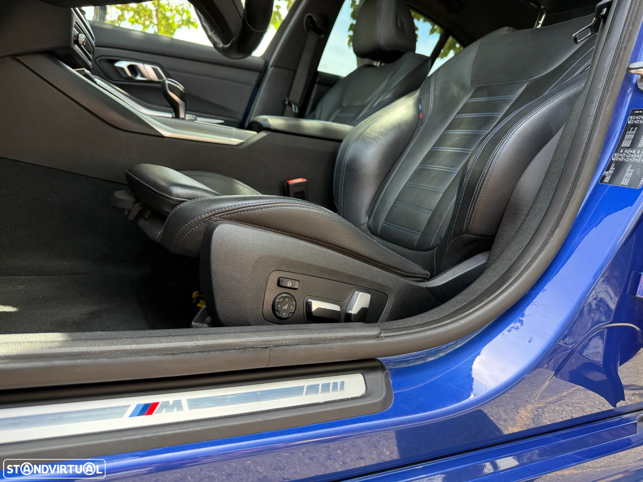BMW 330 i Pack M Auto - 30