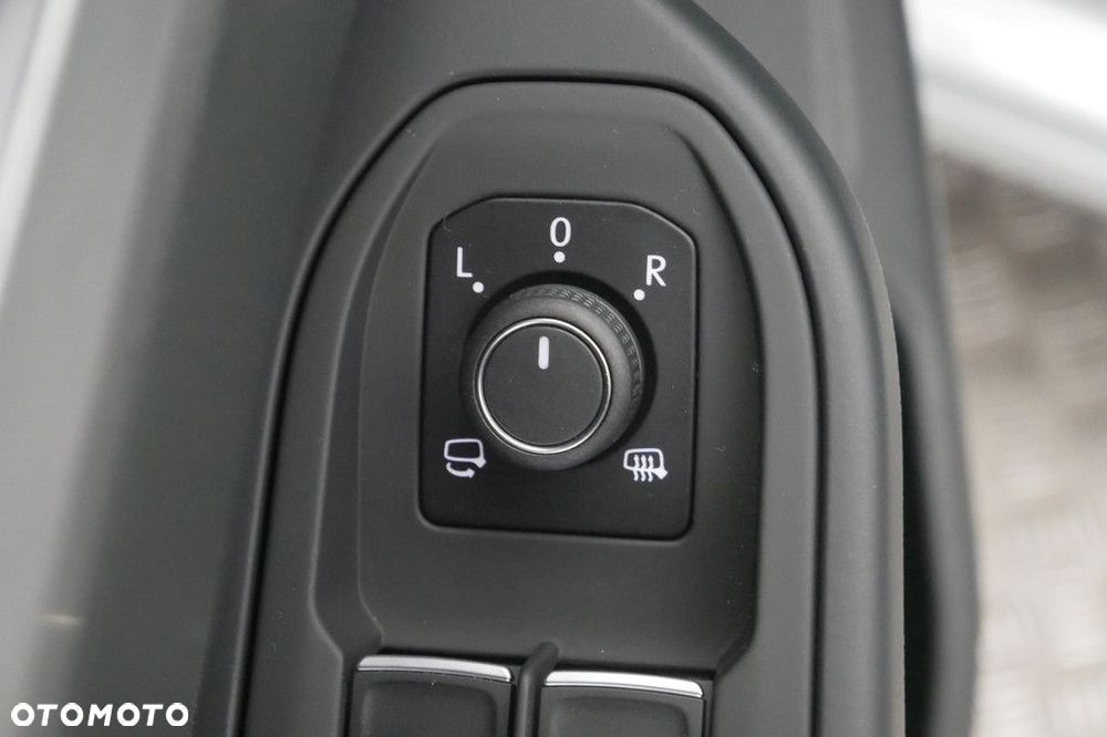 Volkswagen Golf Variant 2.0 TDI Life - 24