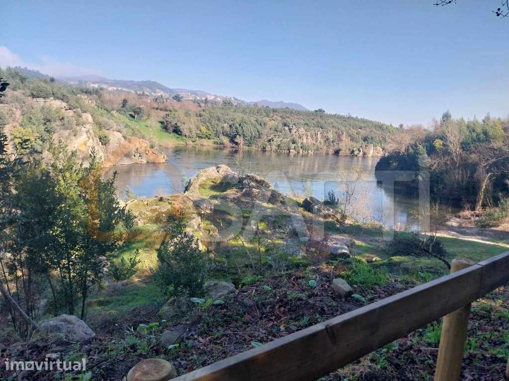 Terreno Margem Rio Minho
FAÇA CONNOSCO O MELHOR NEGÓCIO - Grande imagem: 4/21
