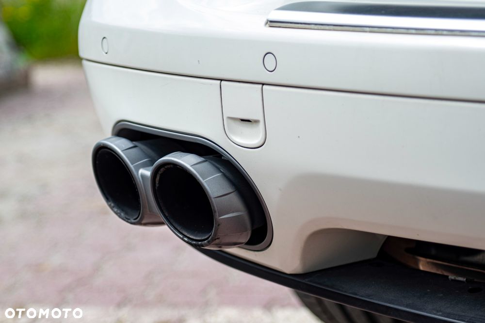 Porsche Cayenne Turbo - 16