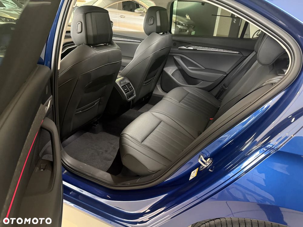 Skoda Superb 2.0 TSI Edition 130 DSG - 15
