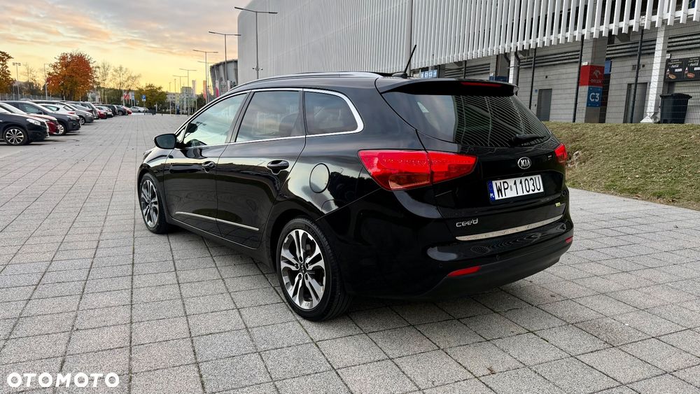 Kia Ceed Cee'd 1.6 CRDi Business Line - 4
