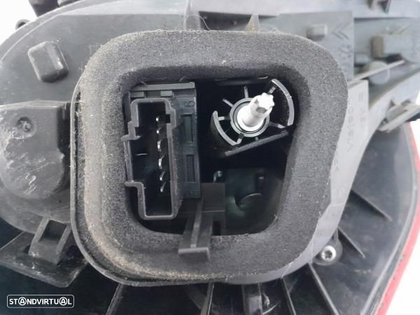 Farolim Dto Citroen C4 Ii (B7) - 3