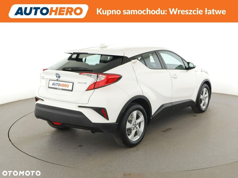 Toyota C-HR Flow - 8