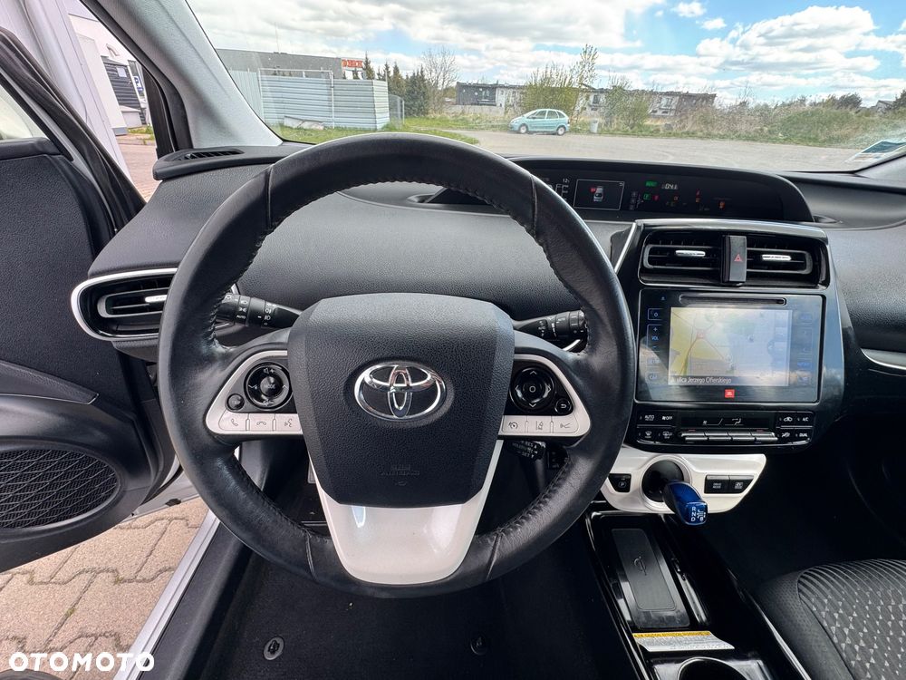 Toyota Prius - 16