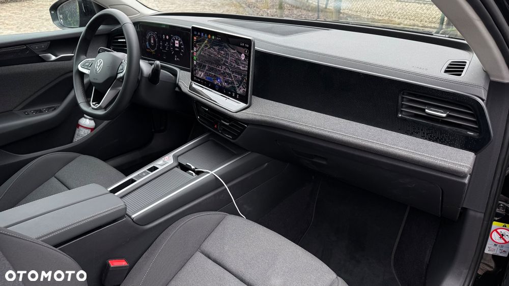 Volkswagen Passat - 5