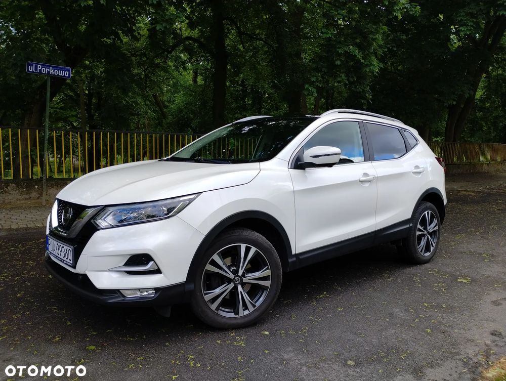 Nissan Qashqai 1.2 DIG-T N-Connecta - 1