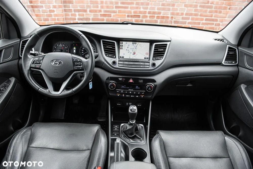 Hyundai Tucson 1.6 GDI BlueDrive Comfort 2WD - 27