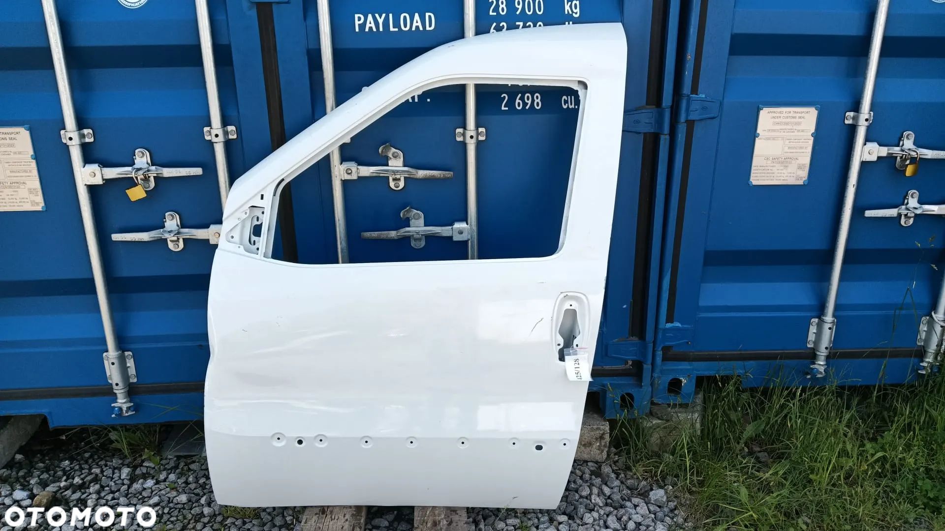 DRZWI PRZEDNIE LEWE FIAT DOBLO OPEL COMBO 10- NO 425/128 - 1