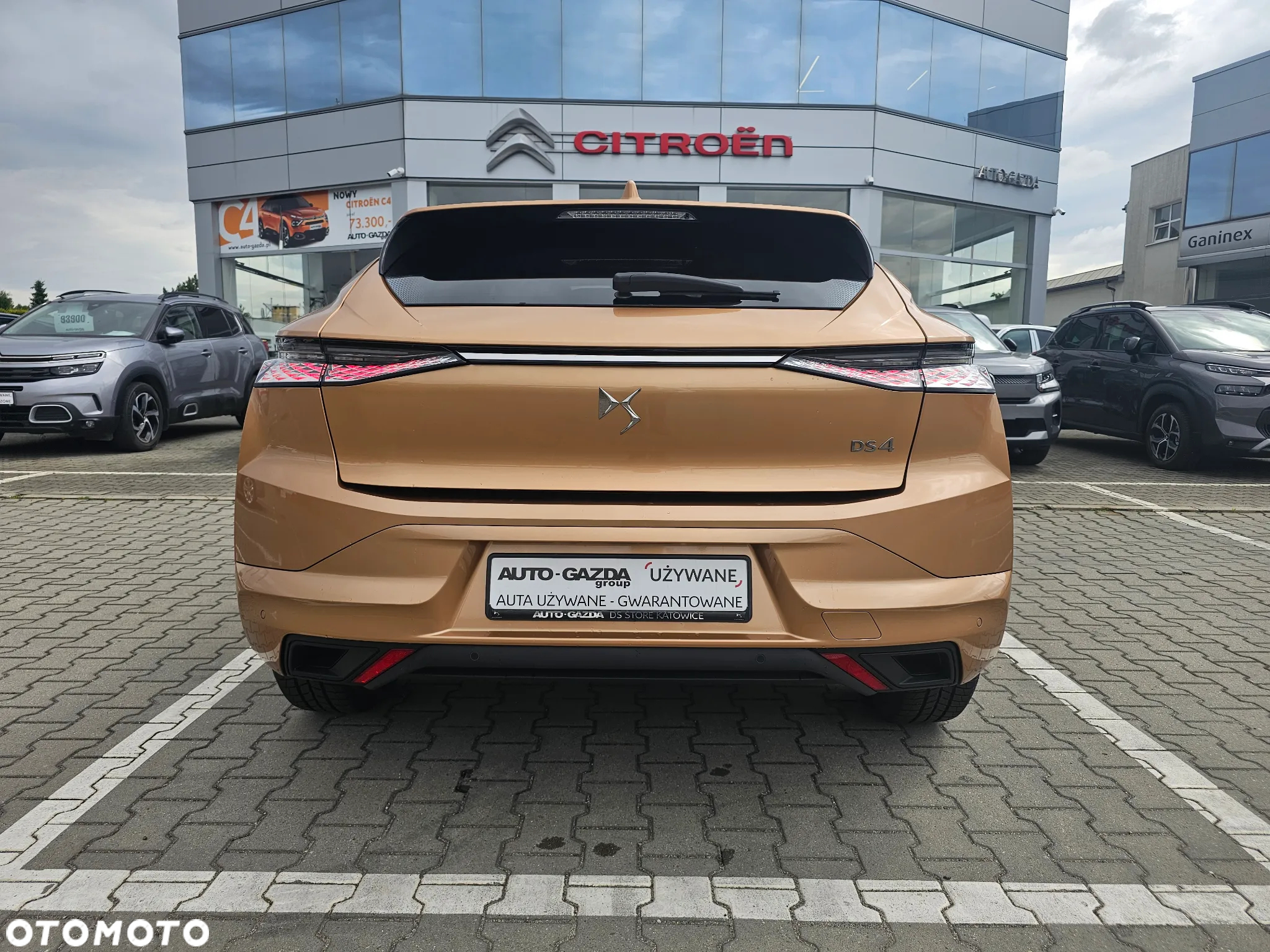 DS Automobiles DS 4 1.2 PureTech Bastille + - 8