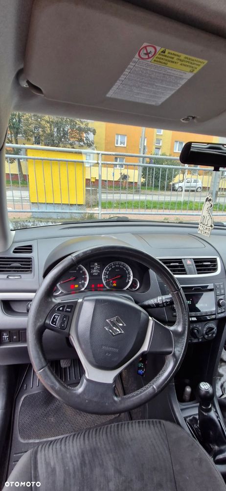 Suzuki Swift 1.2 - 6