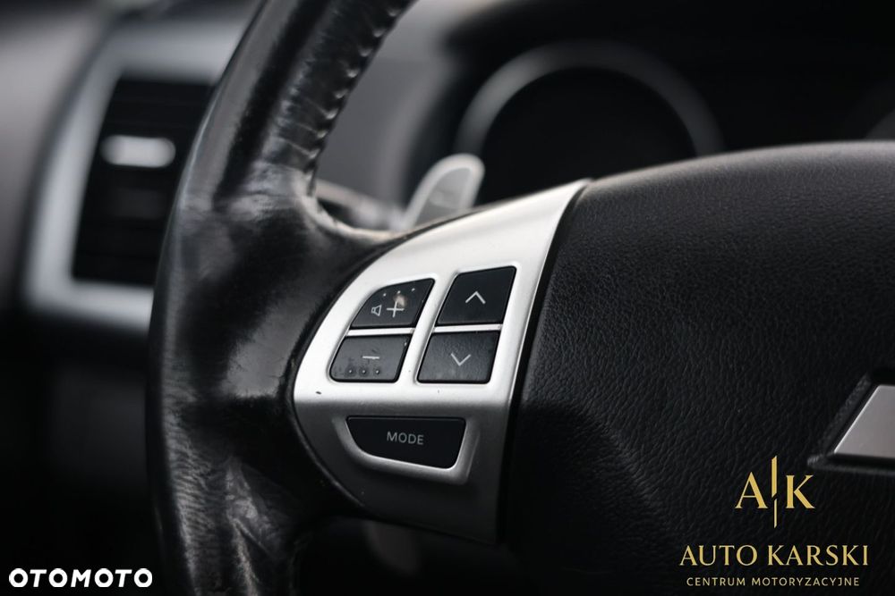 Mitsubishi Outlander - 20