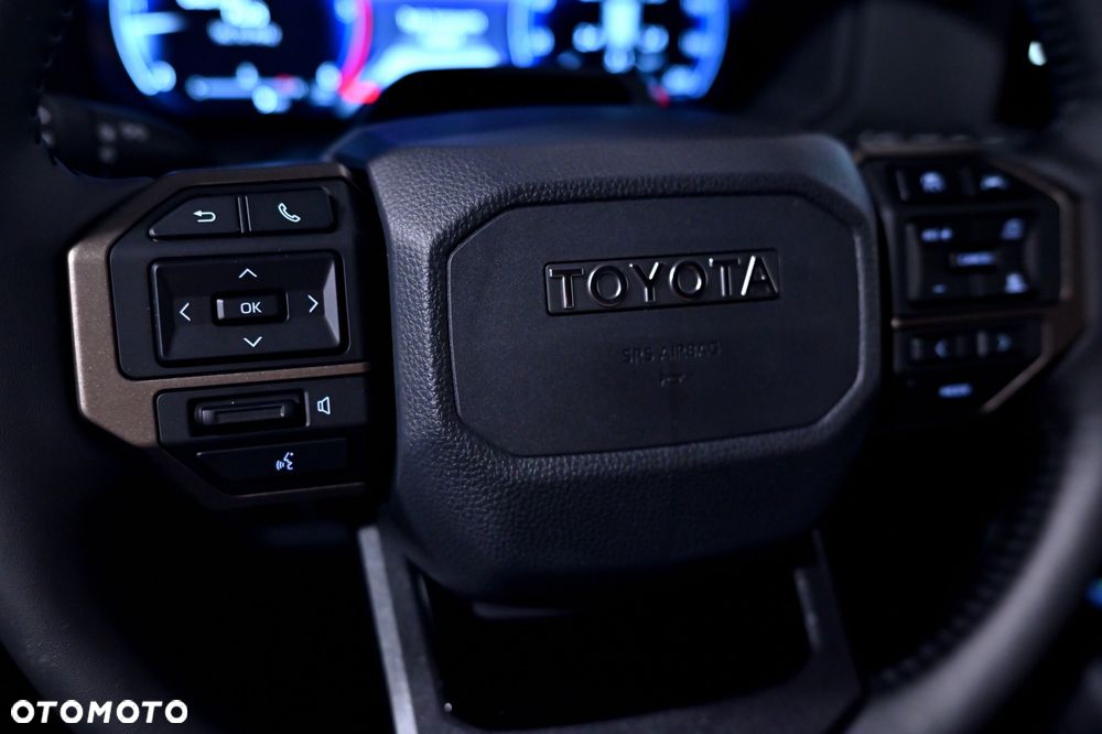 Toyota Land Cruiser LC 2.8 D-4D Executive - 21