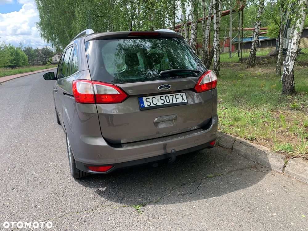 Ford Grand C-MAX - 5