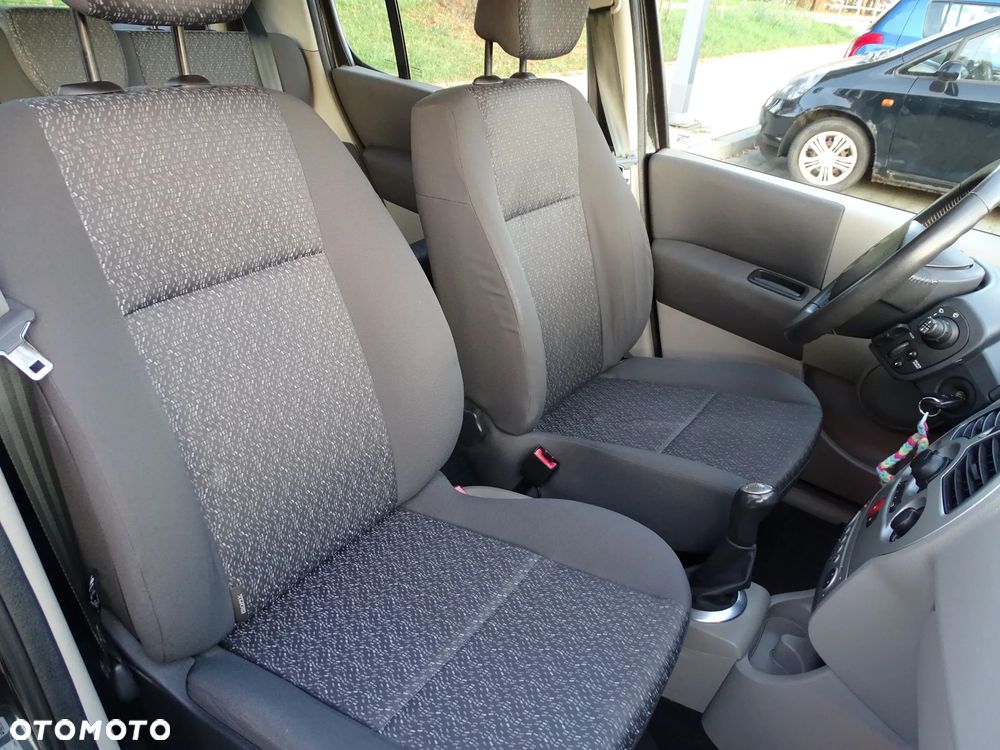 Renault Modus - 15
