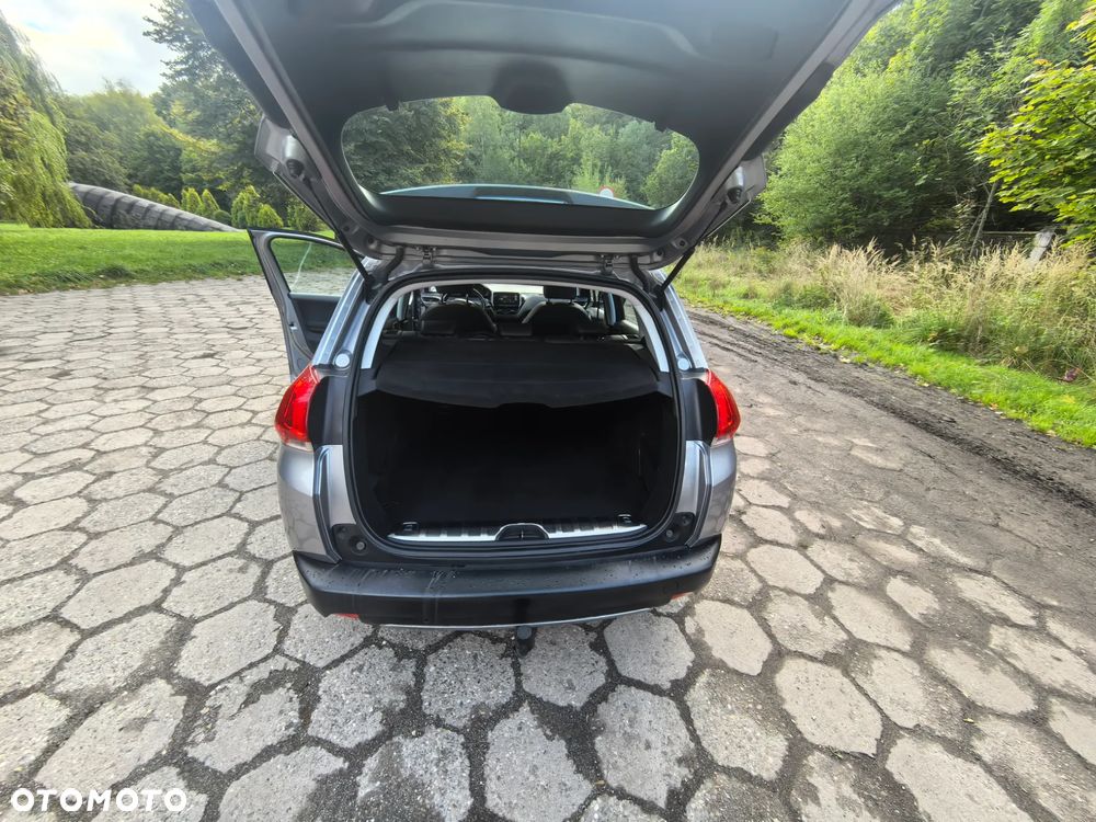 Peugeot 2008 82 VTI Allure - 36